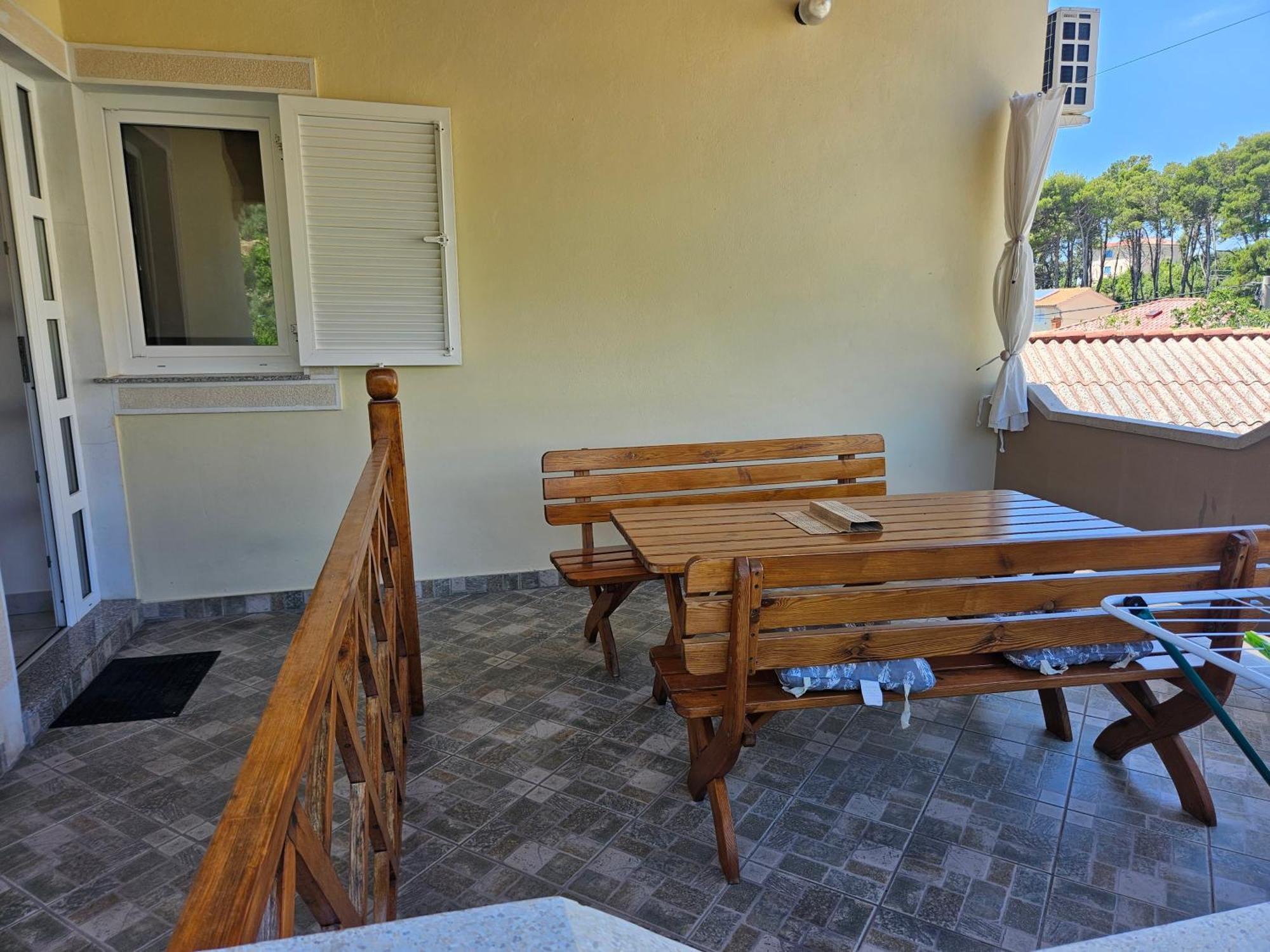 Apartmani Tatjana 라브 외부 사진