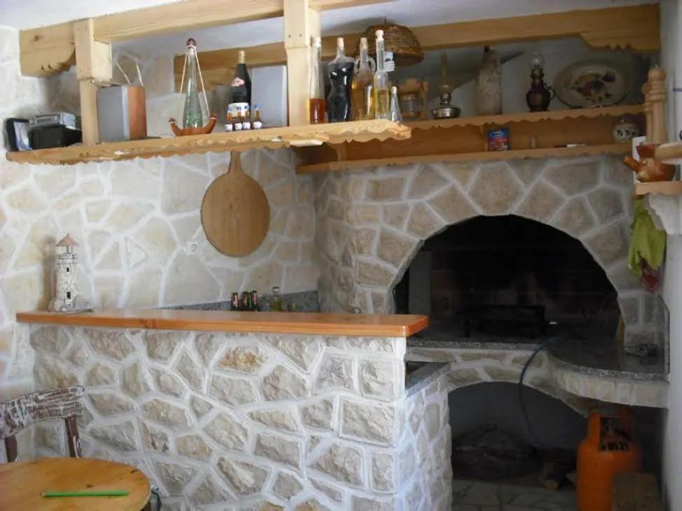 Apartmani Tatjana 라브 외부 사진