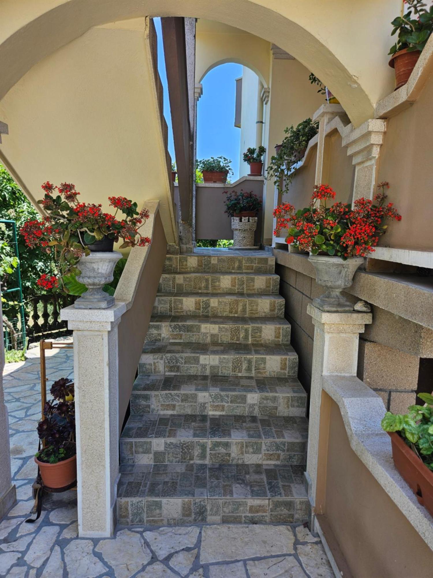 Apartmani Tatjana 라브 외부 사진